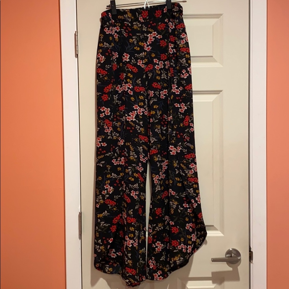 Wide Legged Floral Pants